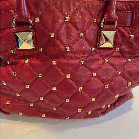Michael Kors large 'Hamilton' red studded bag - Picture 6 of 16